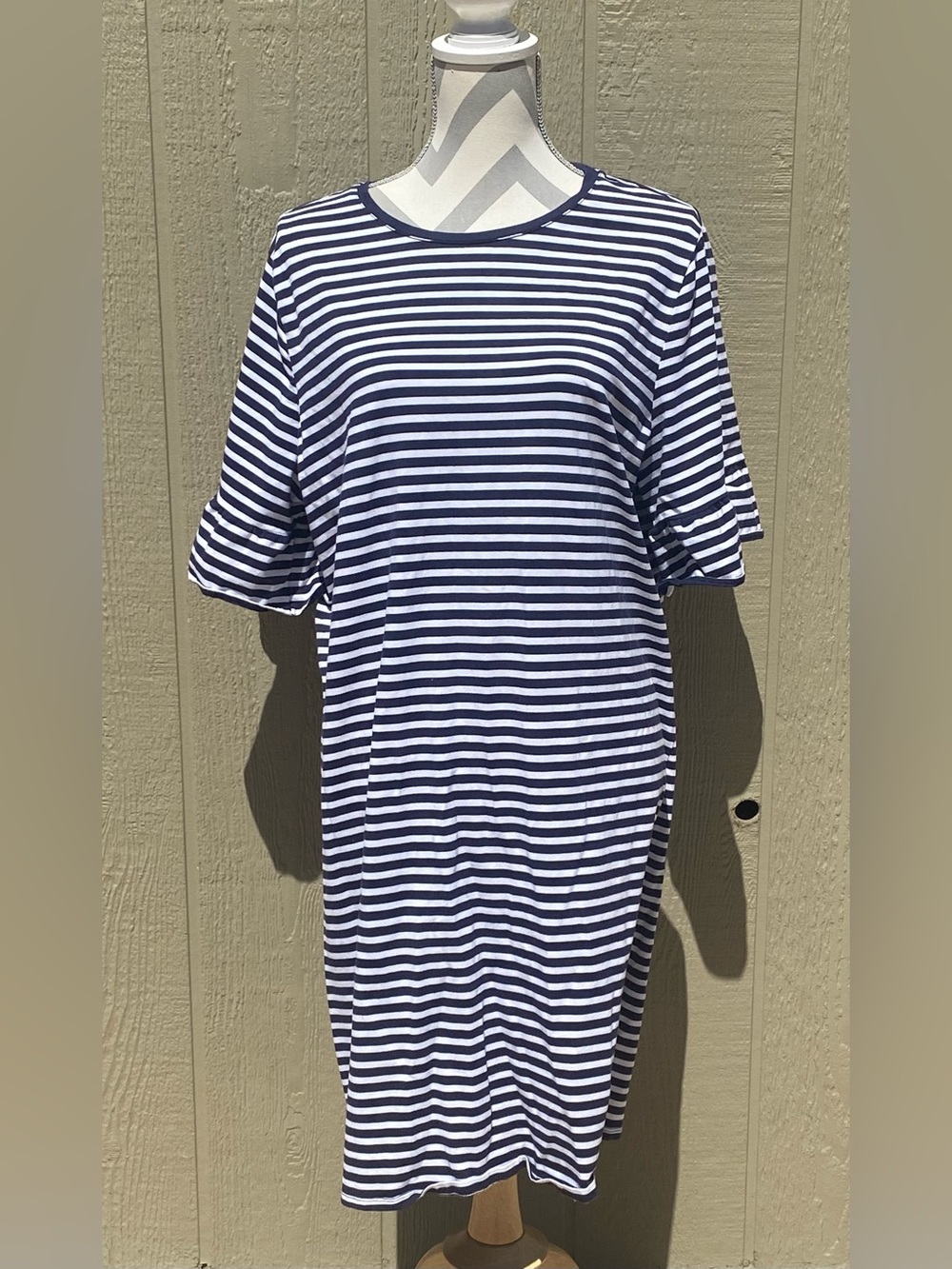 Isaac Mizrahi XL Navy and White Striped Midi Dress